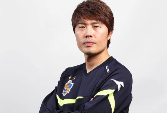 半岛体育下载-【手记】金湘勳的震惊和耐心 他和苏宁是“背道而驰”